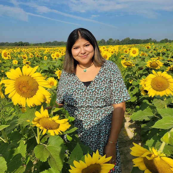 Meet your Posher, Anna - Picture 1 of 1